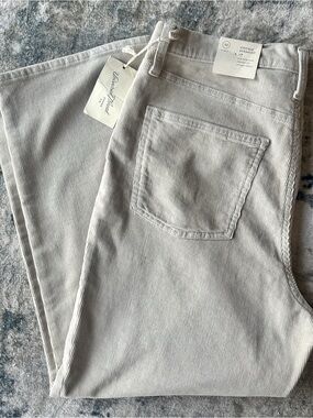 Universal Thread Straight Leg Corduroy pants in Light Beige
